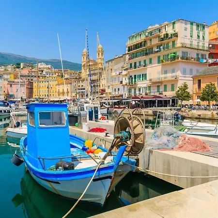 Apartmán Beau T2 Sur Le Vieux Port, Centre De *