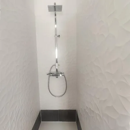 Beau T2 Sur Le Vieux Port, Centre De * Bastia (Corsica)